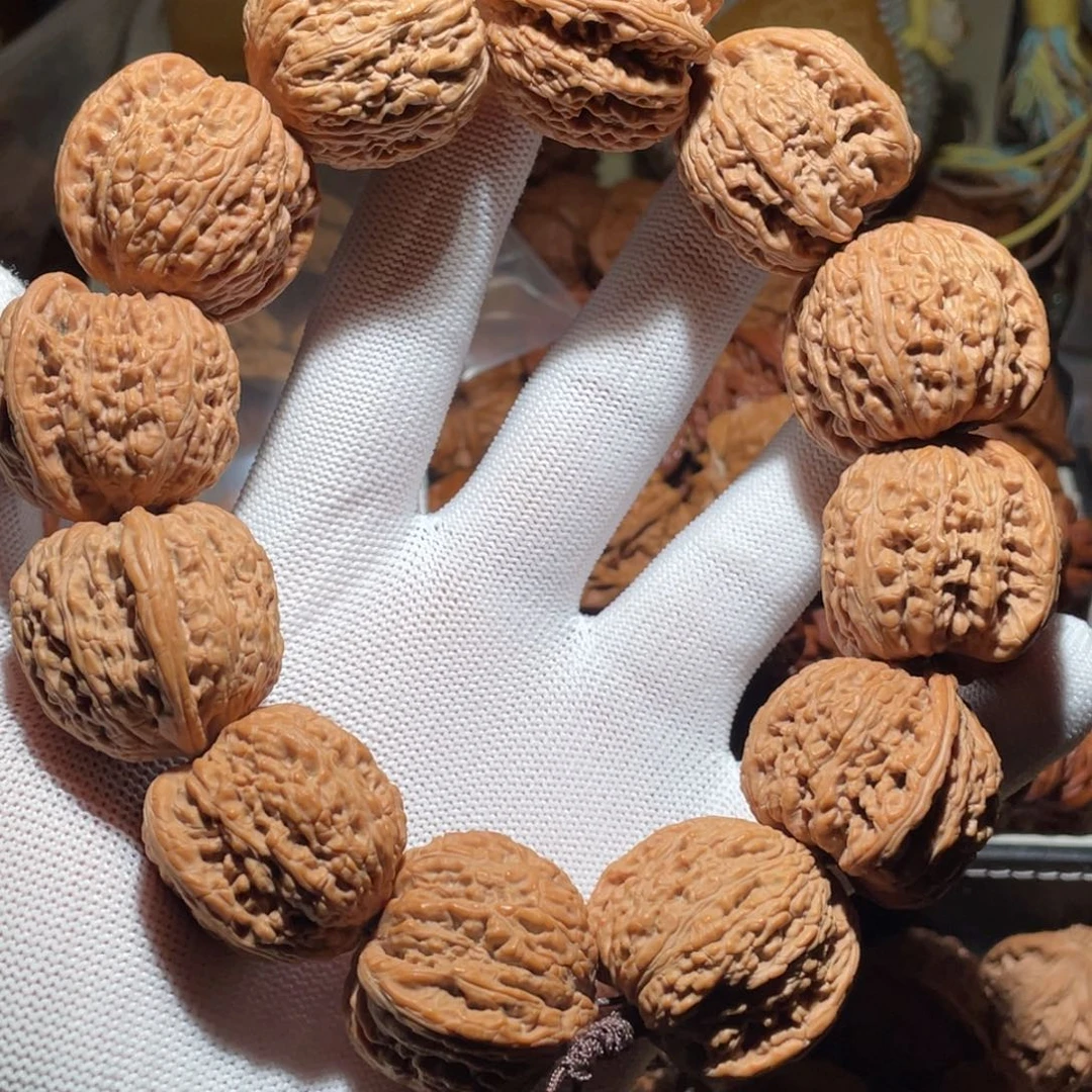 步***风33尺寸红宝石手持