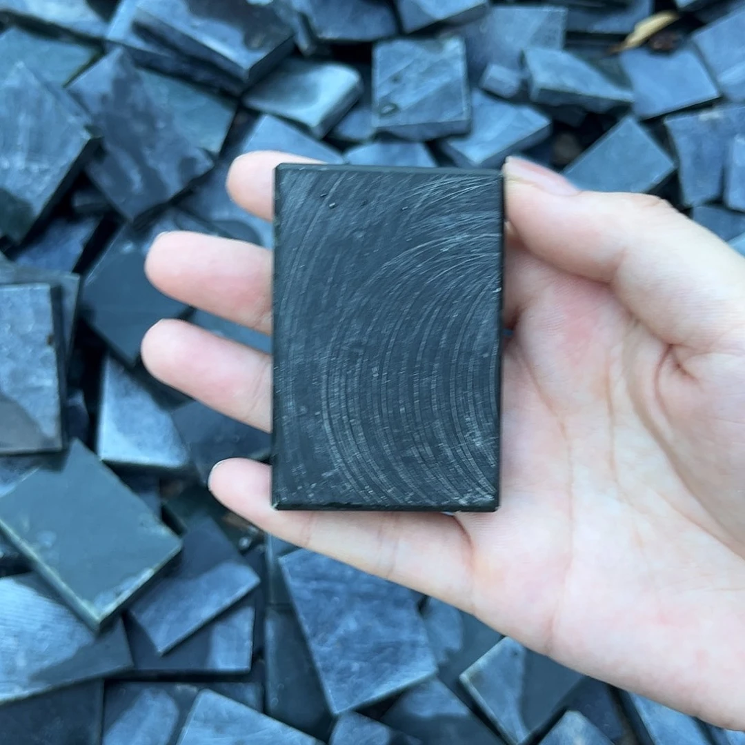 和田玉未镶嵌挂件原石461默认不打孔