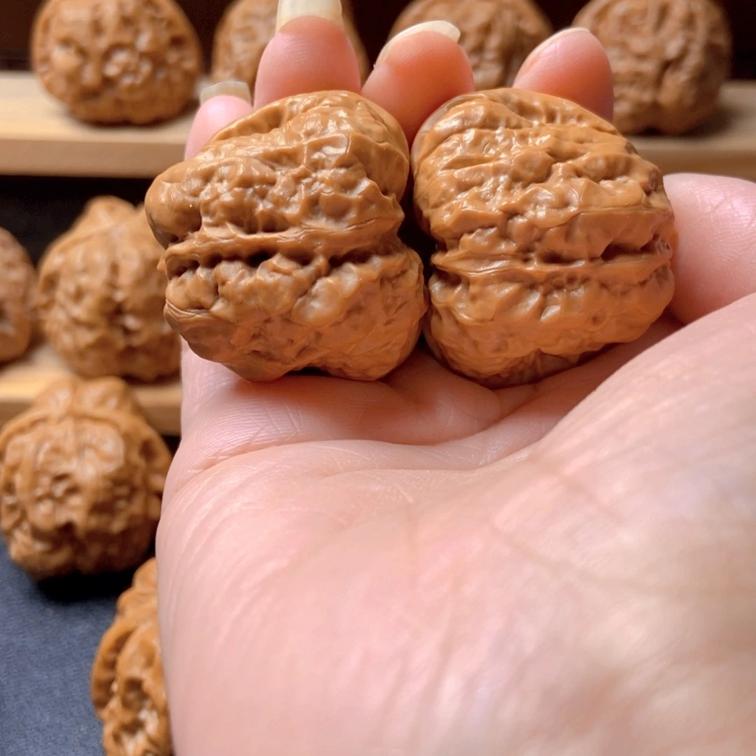 哈***乐文玩核桃吊坠蛤蟆头