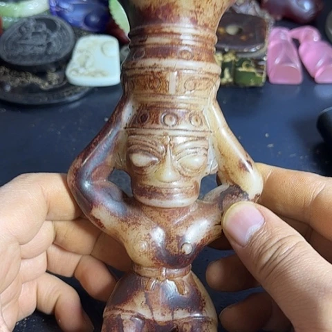 白玉菩提把件一个