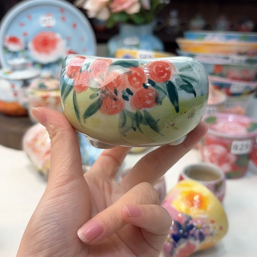 瓷片兔兔好可爱啊我