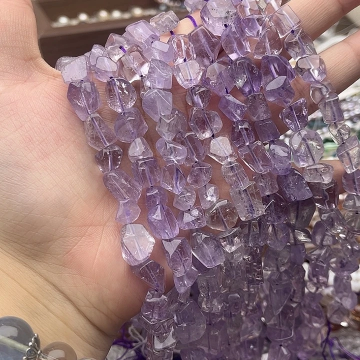 玛瑙/玉髓未镶嵌珠宝半成品一条薰衣草紫晶随型刻面