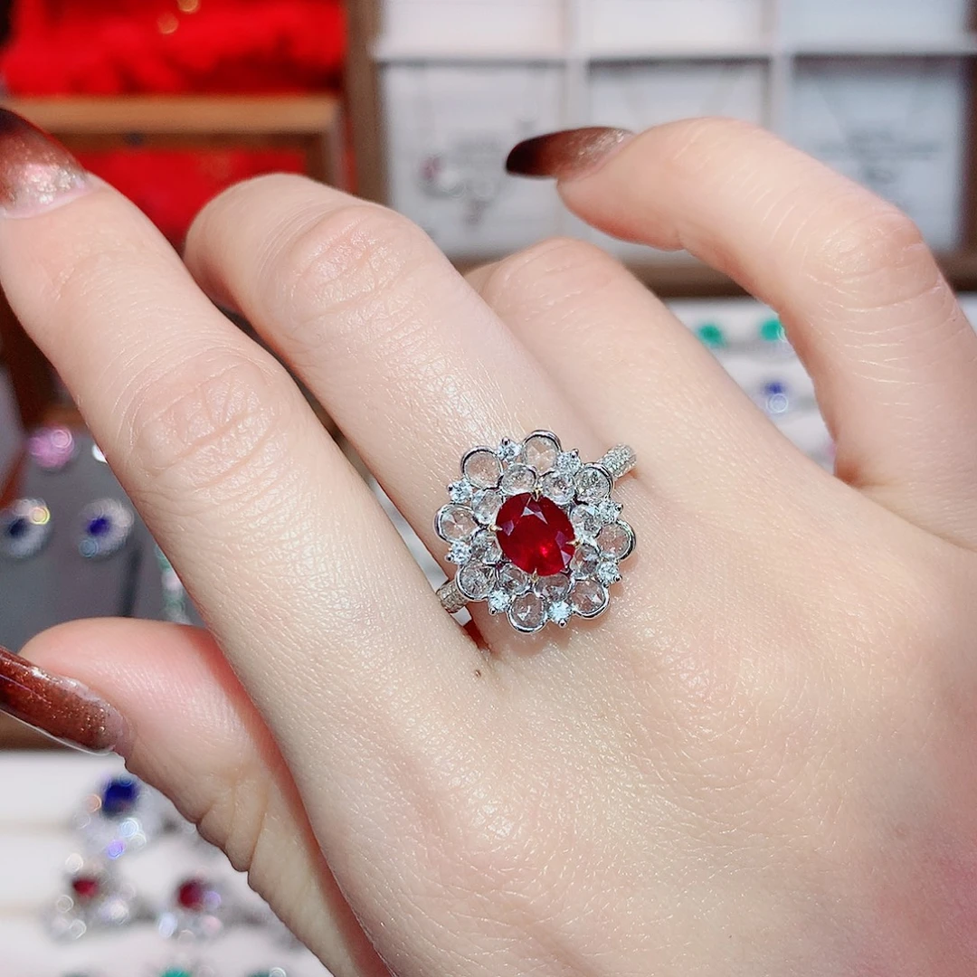 戒指红宝石18K金镶嵌1.1ct/天然宝石/七天无理由