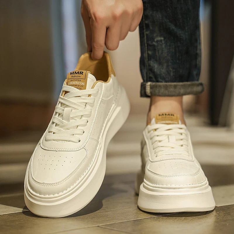 春季男鞋板鞋男士白鞋透气休闲运动潮鞋厚底时尚秋季潮流男款鞋子