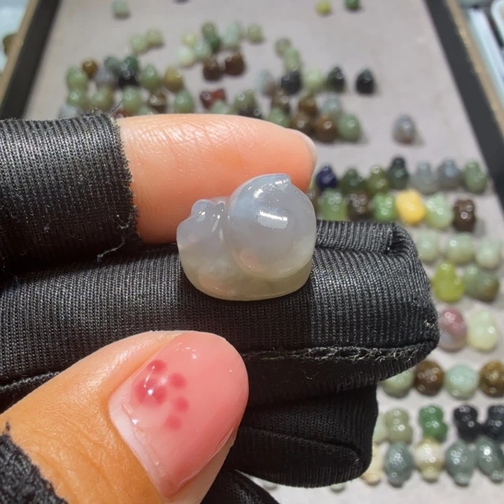 和田玉未镶嵌珠宝奇石