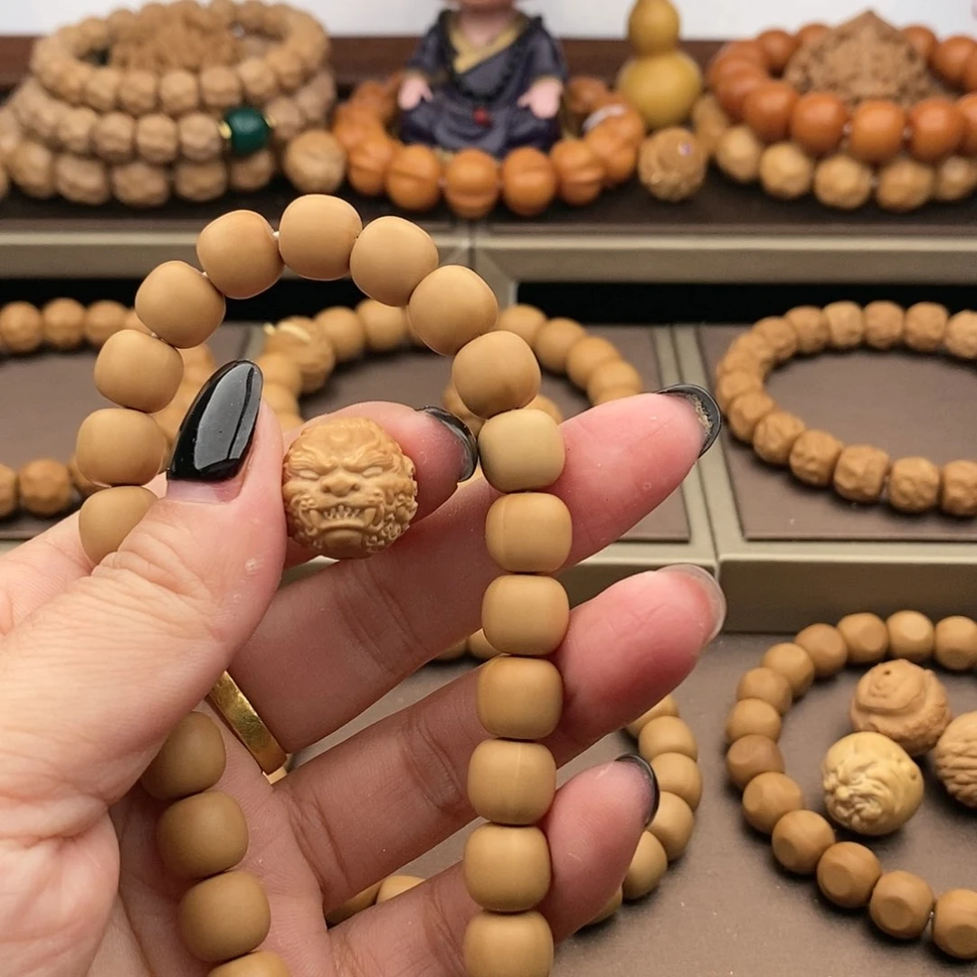 猴头核桃手串陈**r老型➕唐狮单颗素