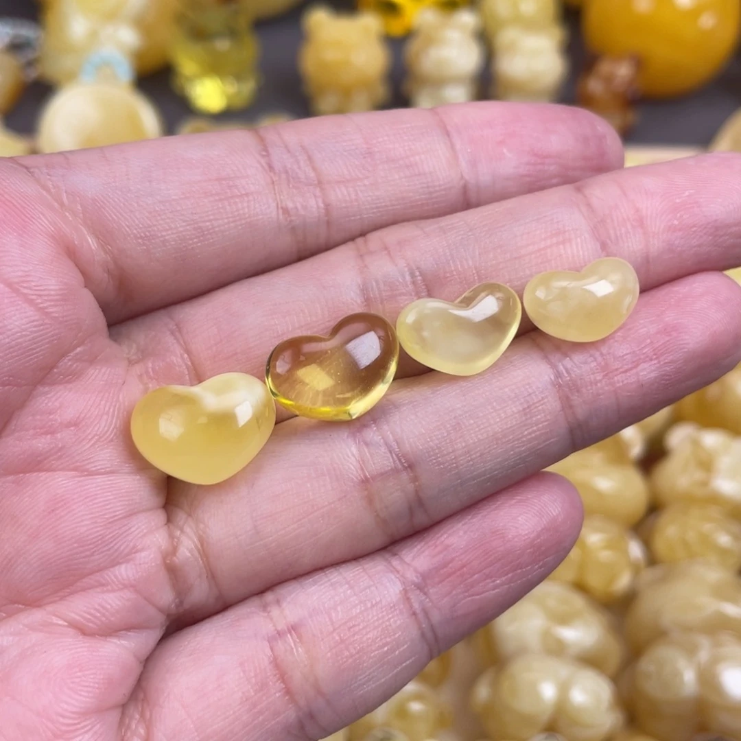 琥珀裸石未镶嵌蜜蜡