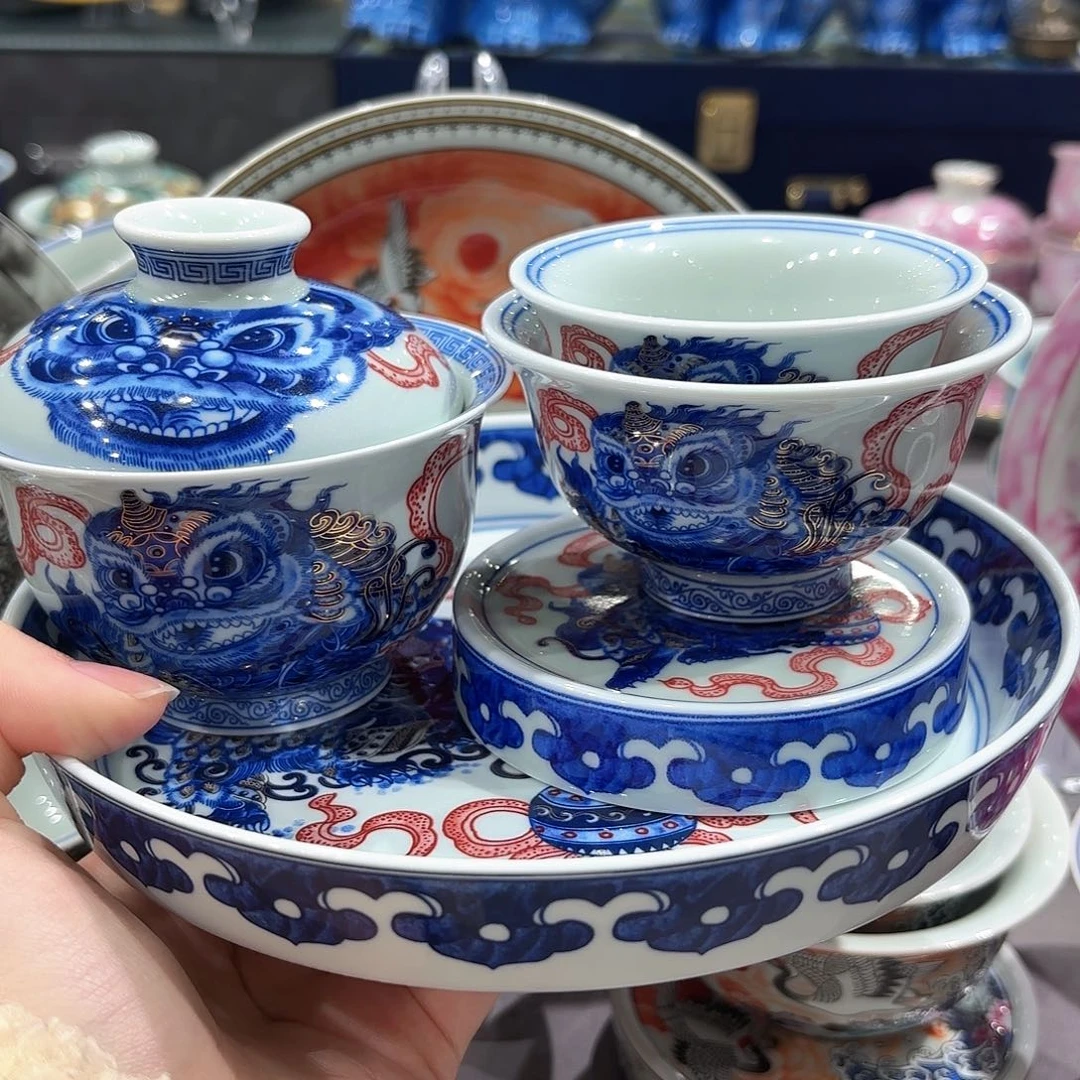 瓷片景德镇瓷器精品陈列