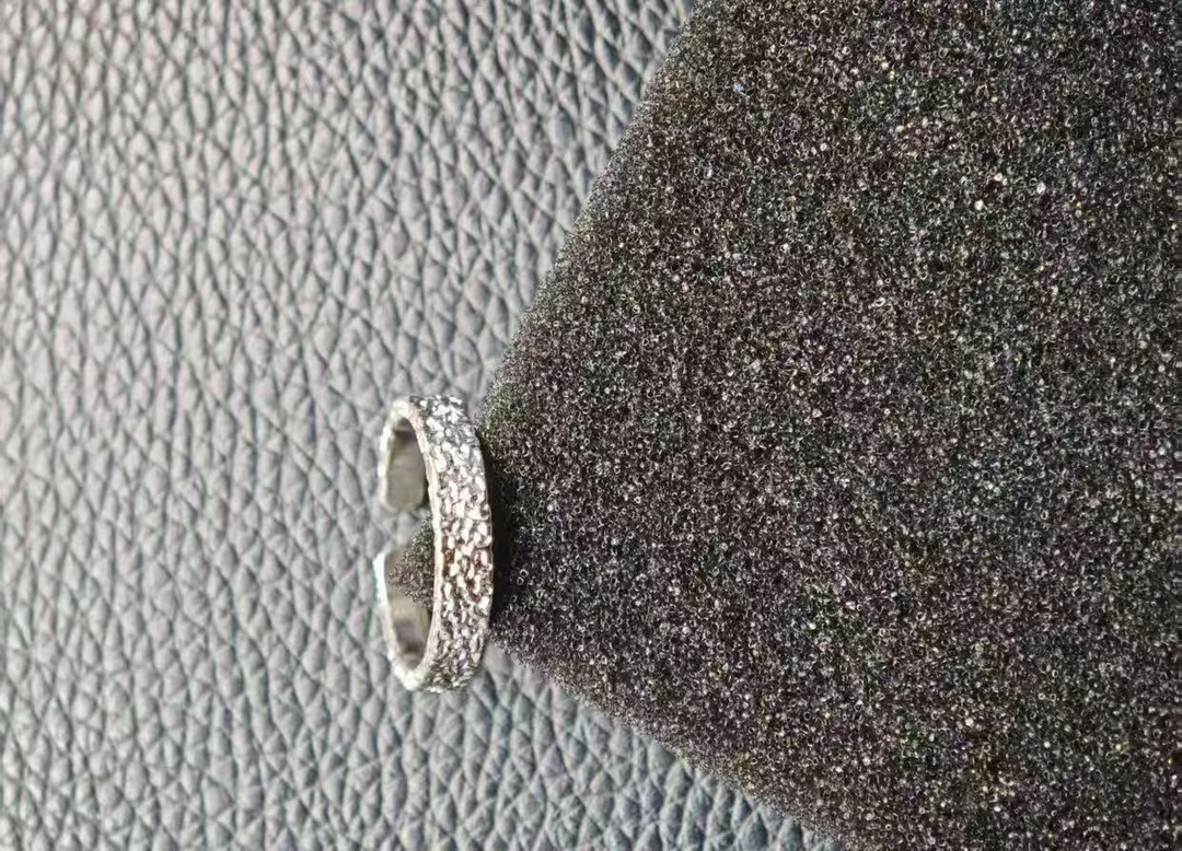 YZ071 戒指 精品时尚锤纹戒指 银色戒指无礼盒