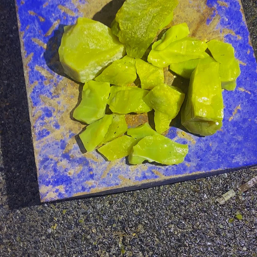 岫玉未镶嵌岫玉原石奇石摆件