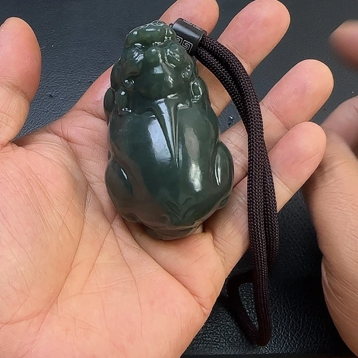 和田玉未镶嵌摆件