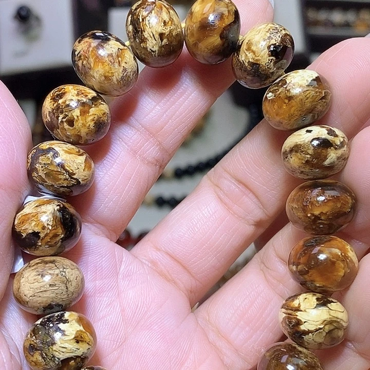 琥珀未镶嵌裸石老黄花13m