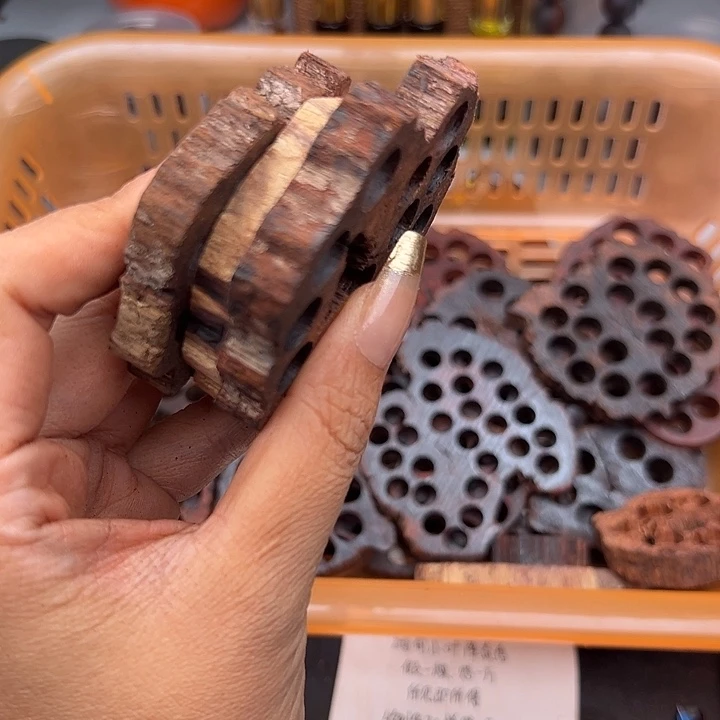 藤类降真香缅甸东枝料藕片3片9.99