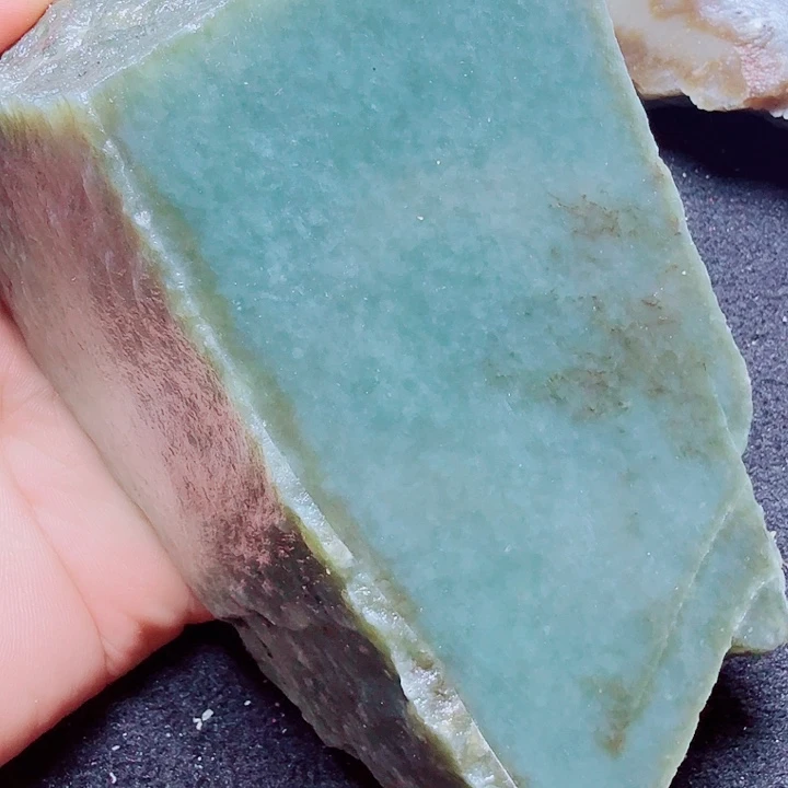 和田玉(糖玉)未镶嵌珠宝半成品