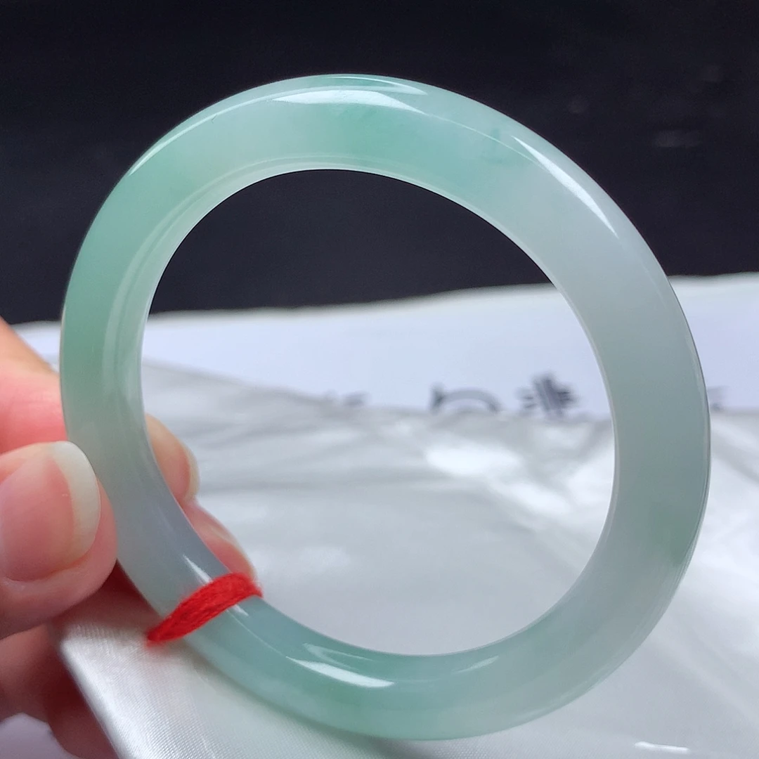 翡翠未镶嵌手镯52圆条h8327