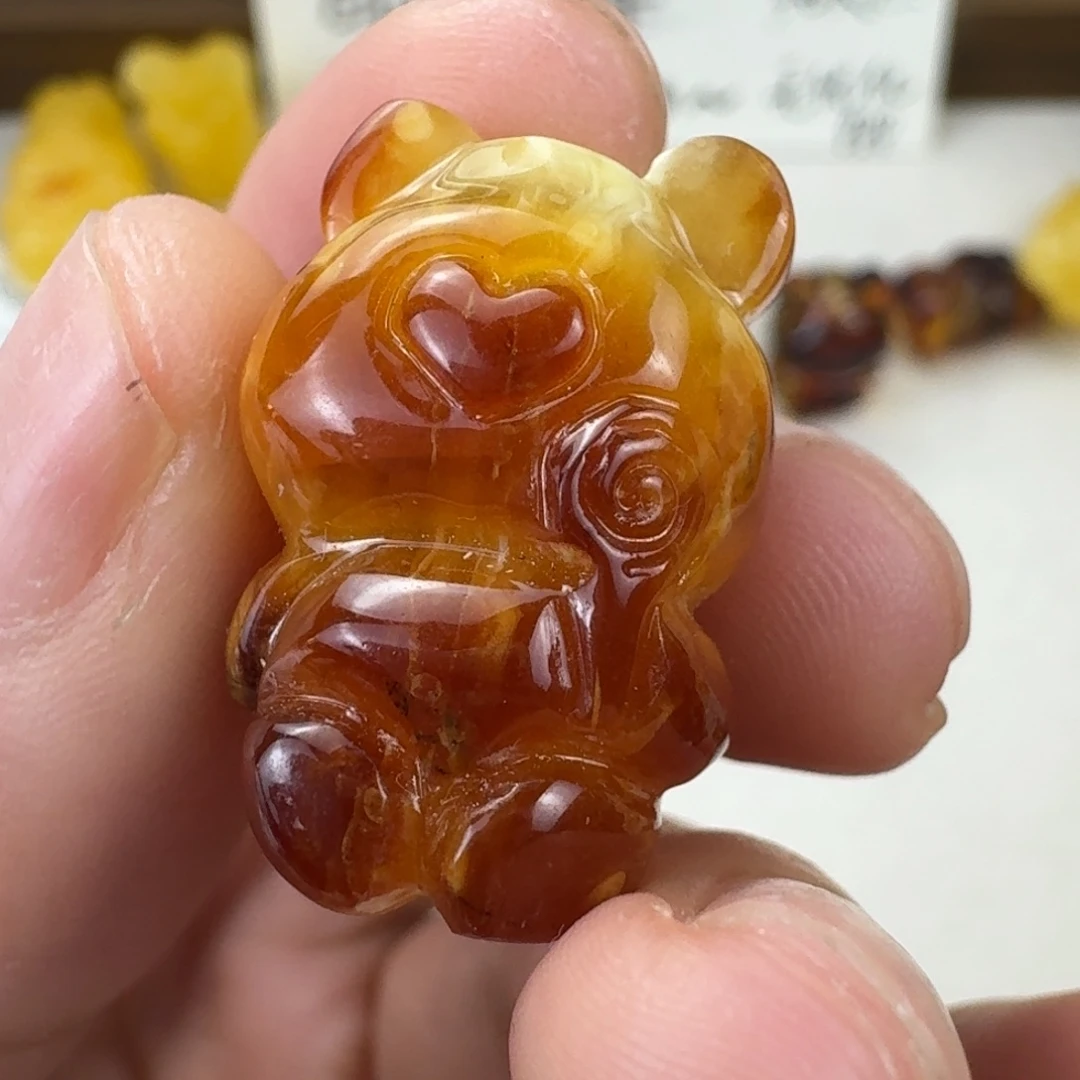 蜜蜡未镶嵌珠宝奇石24.3×16.3×15mm