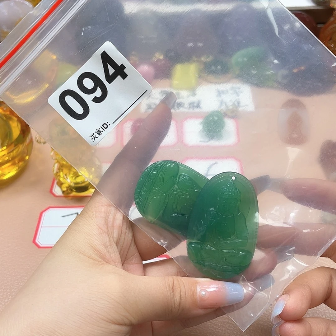 玛瑙/玉髓颈饰未镶嵌彭****输