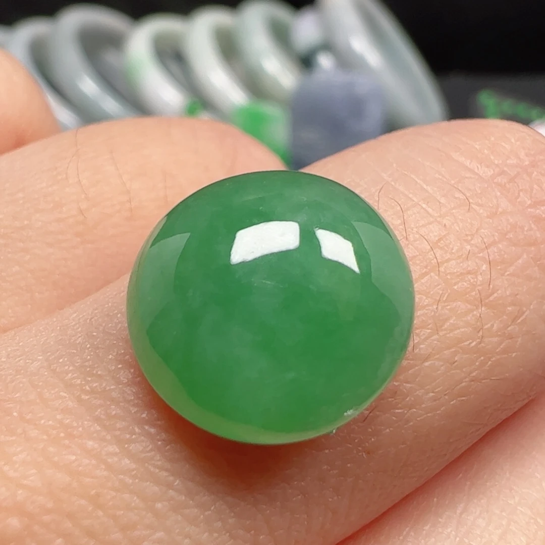 翡翠未镶嵌耳饰蛋面