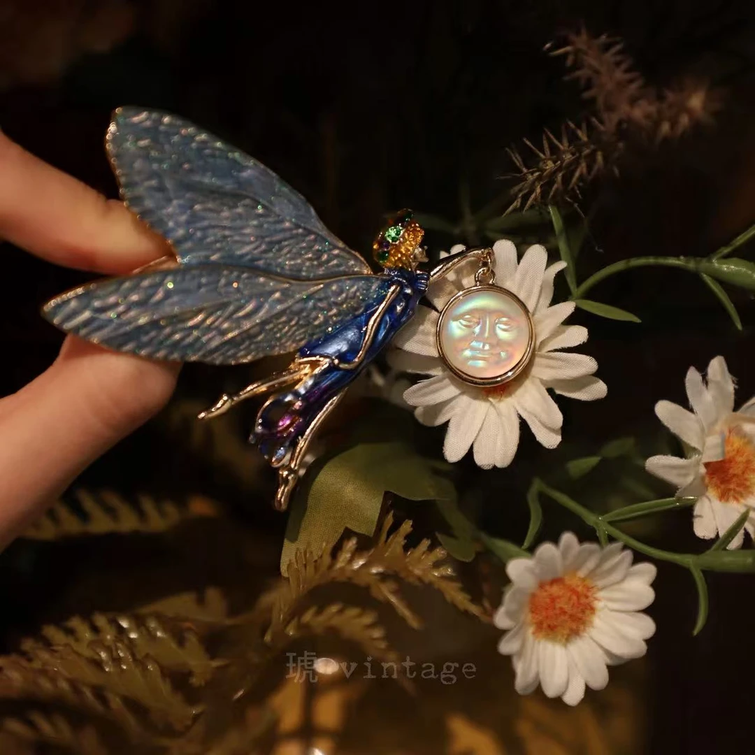 铜合金珐琅胸针 中古KisFly仙子摩恩脸吊坠复古胸针女百搭