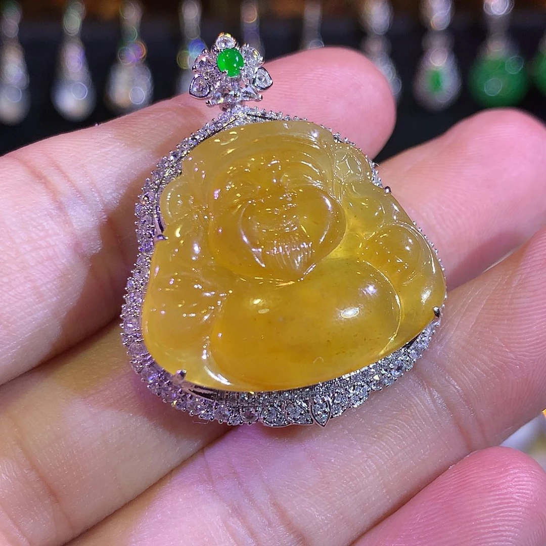 翡翠18K金镶嵌吊坠(赠链)满色黄翡财爷爷吊坠