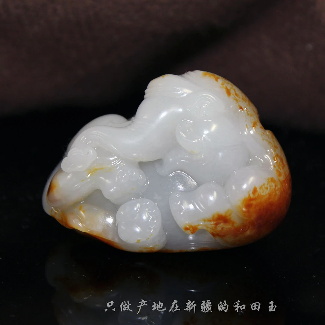 新疆和田玉封侯拜相手把件 小摆件 红皮白肉盘玩件 111.5克