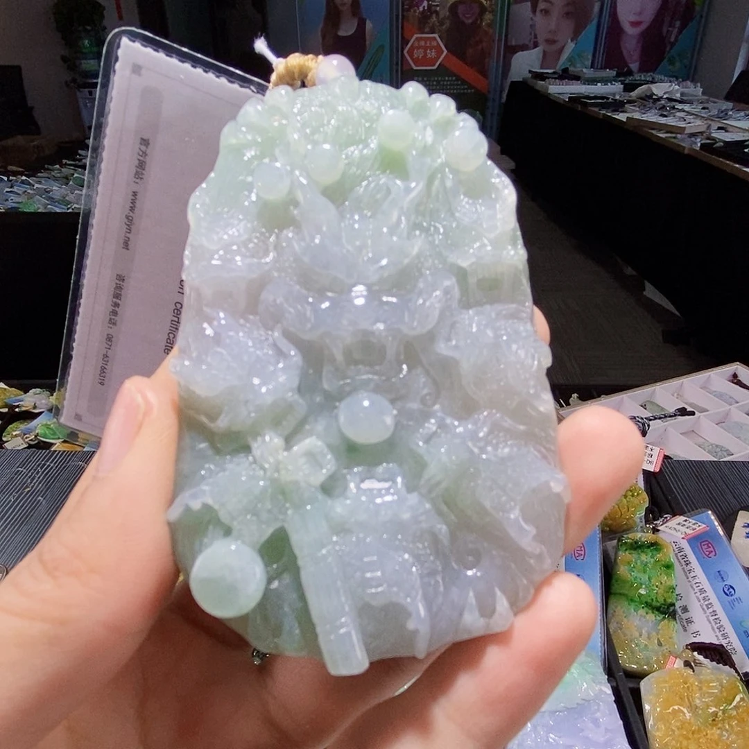 颈饰未镶嵌翡翠翡翠