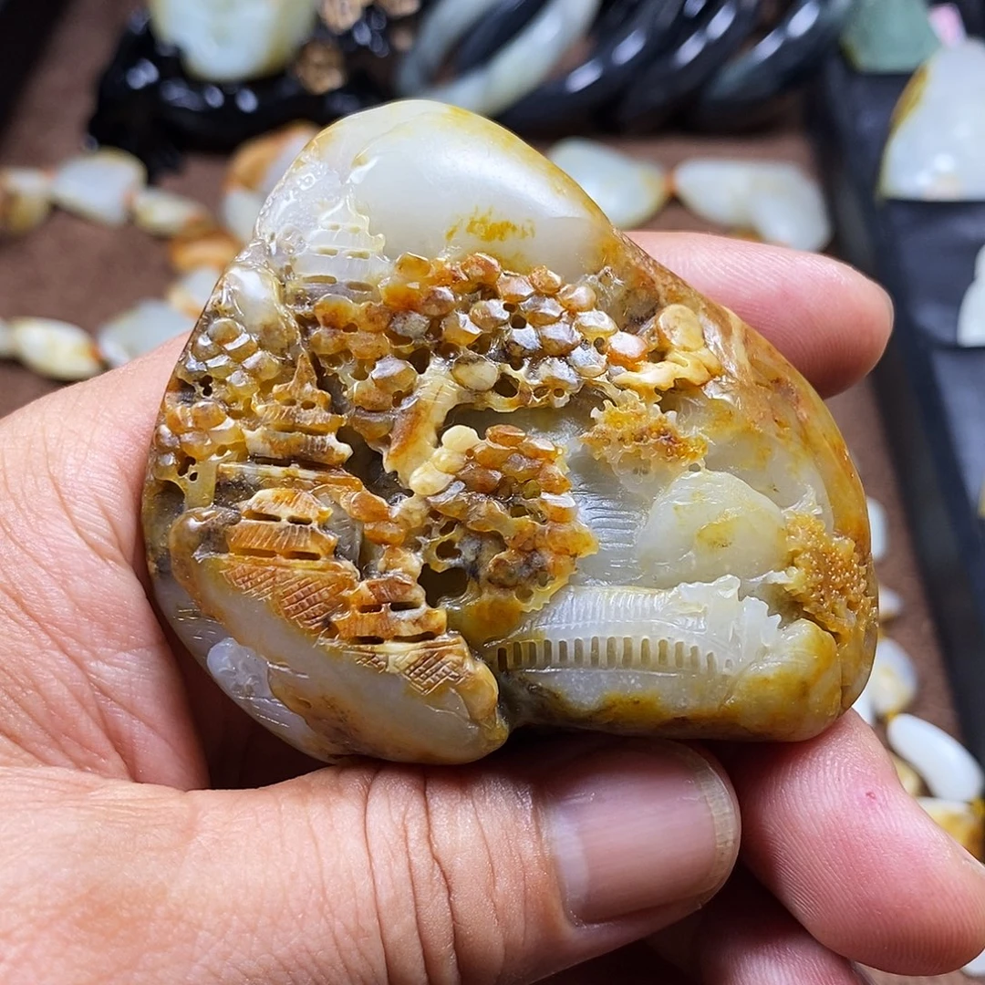 未镶嵌和田玉把件