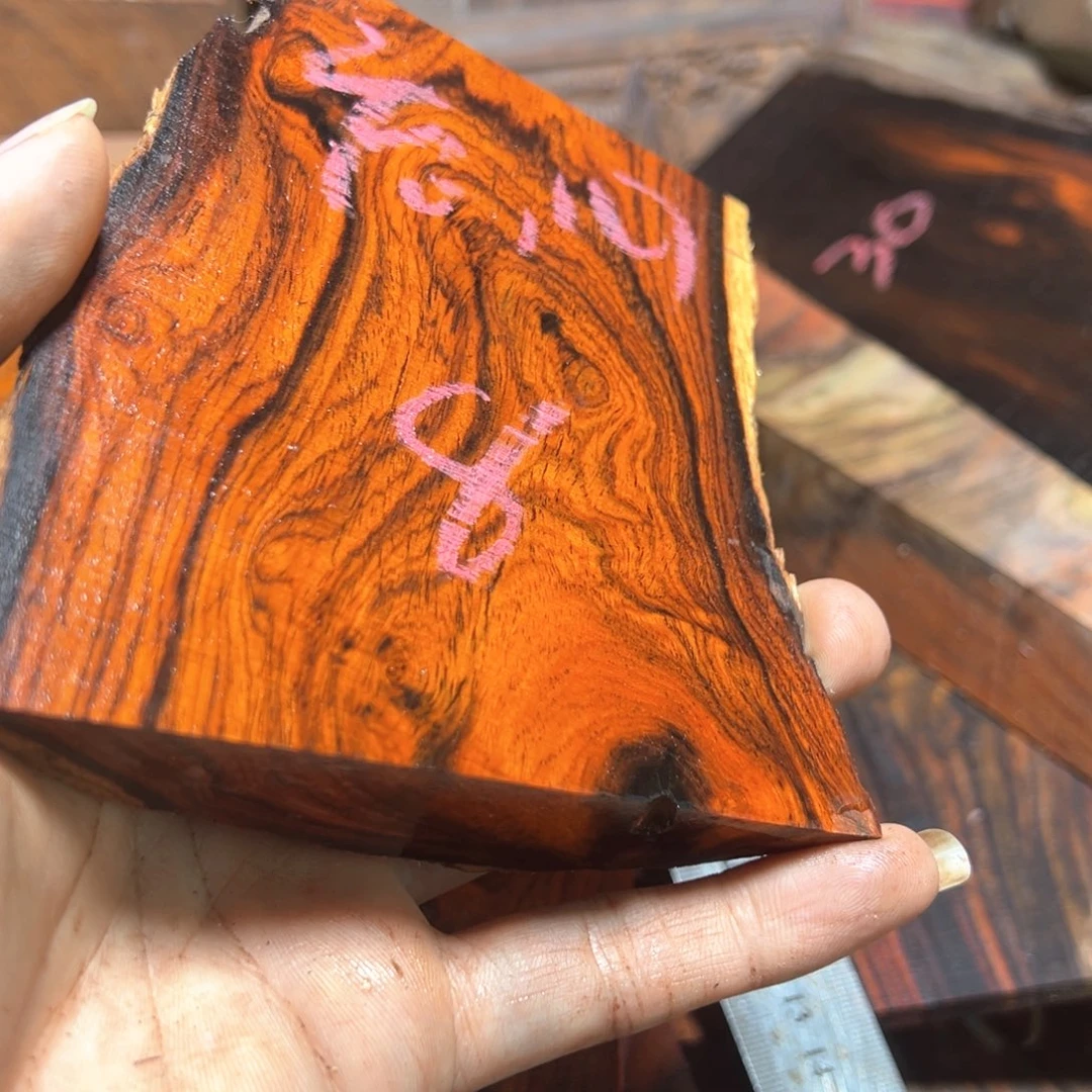 忘***初交趾黄檀（大红酸枝）