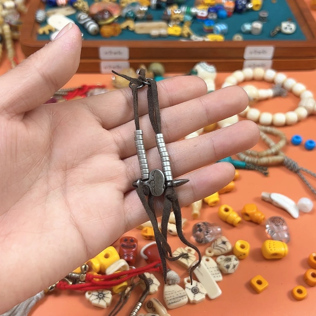 琉璃成品乜*.玛吉阿米藏式臻品直播间