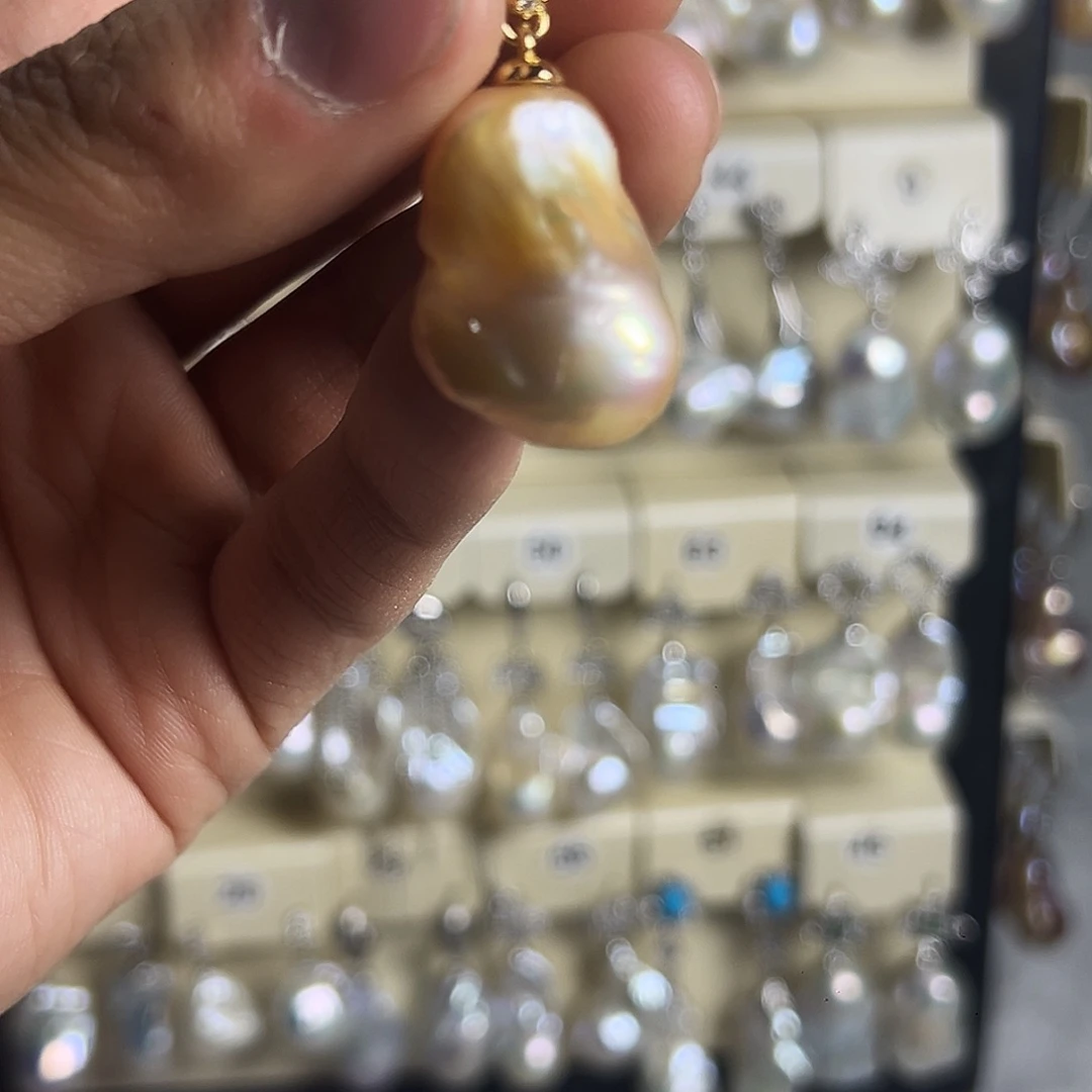 淡水珍珠未镶嵌耳饰