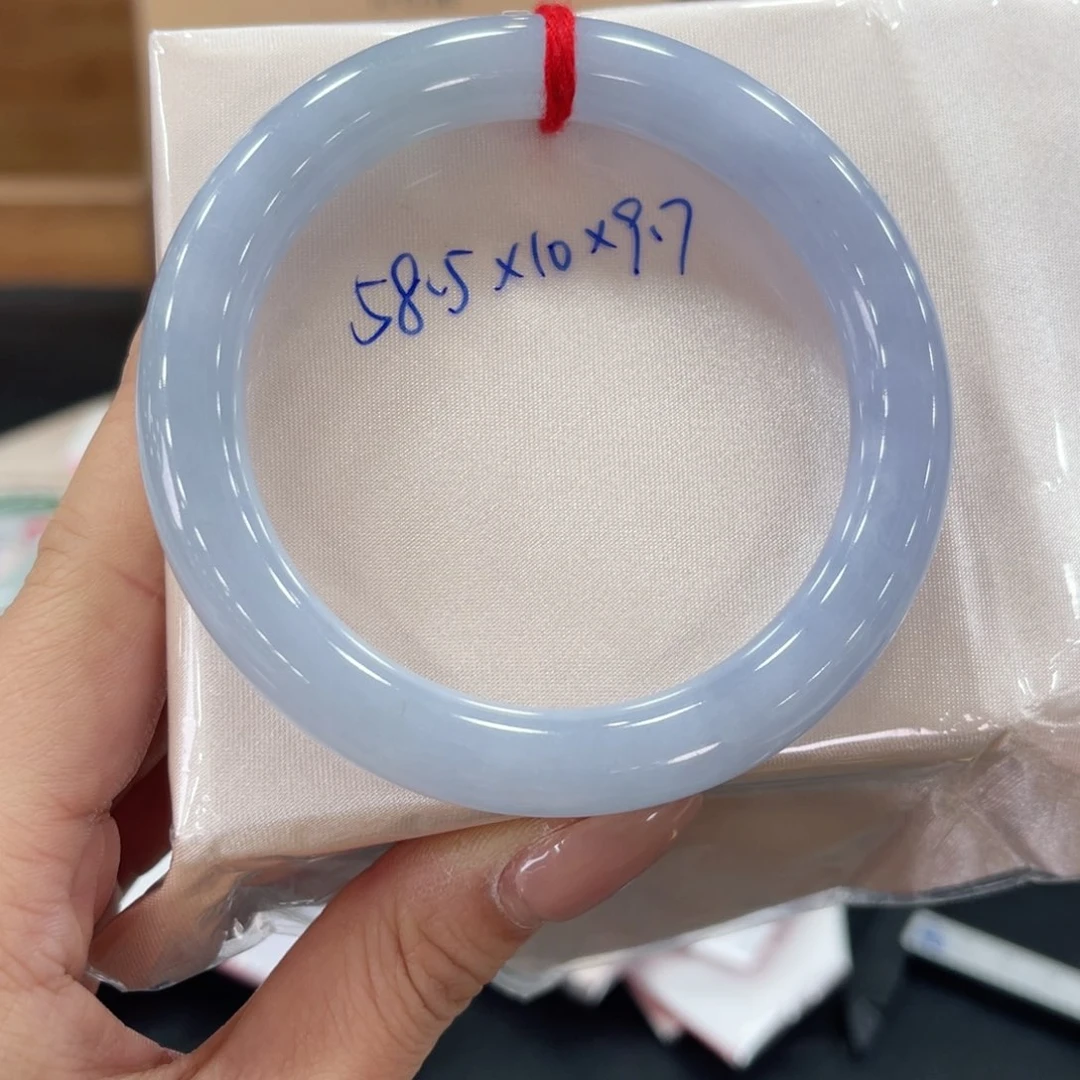 未镶嵌手镯翡翠翡翠