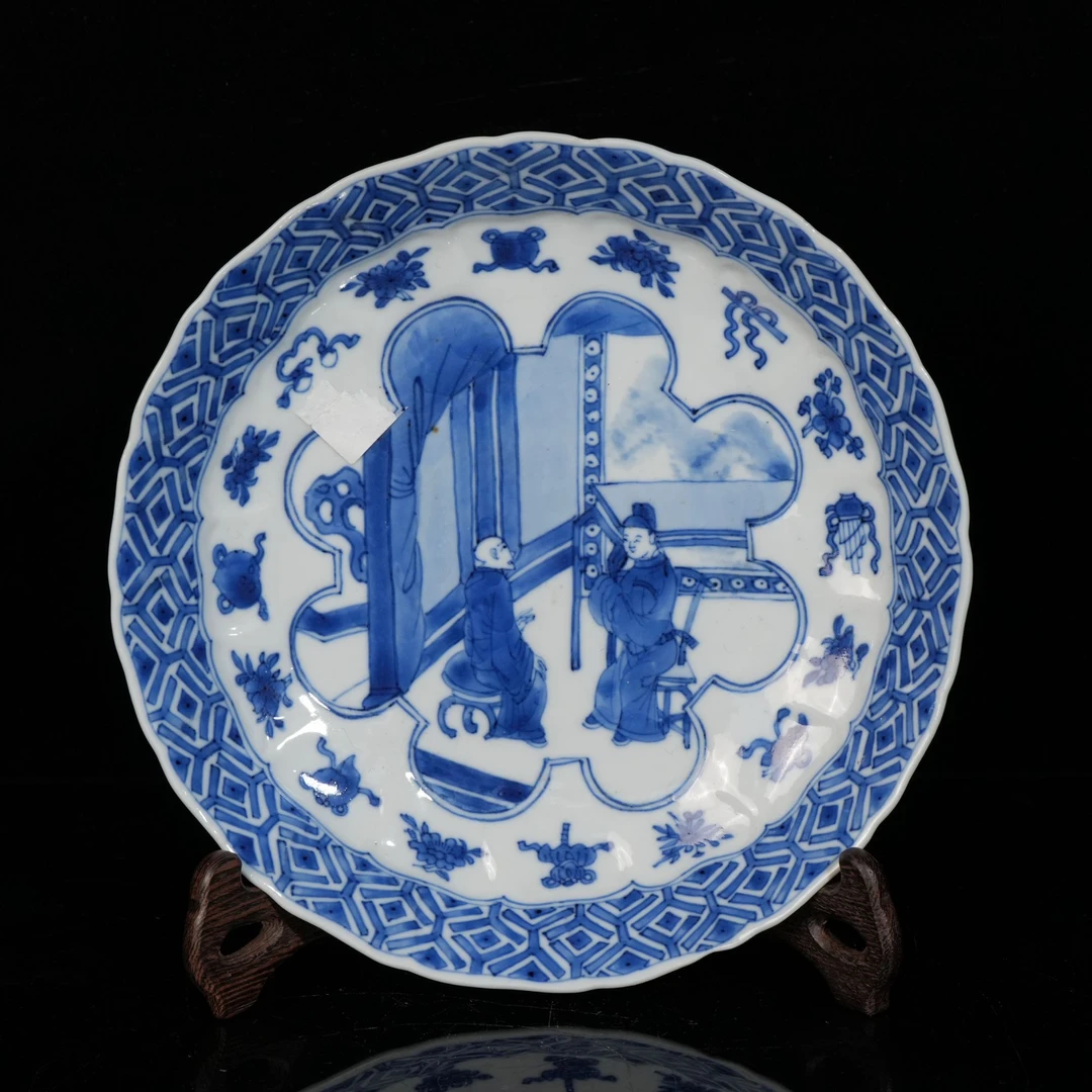 lot16646 5988 清康熙 青花人物花口盘 d:21.5