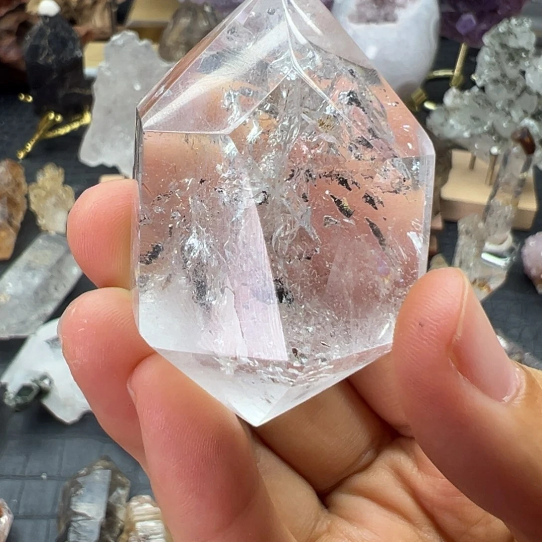 藏***住石材闪灵双尖水胆瀑布