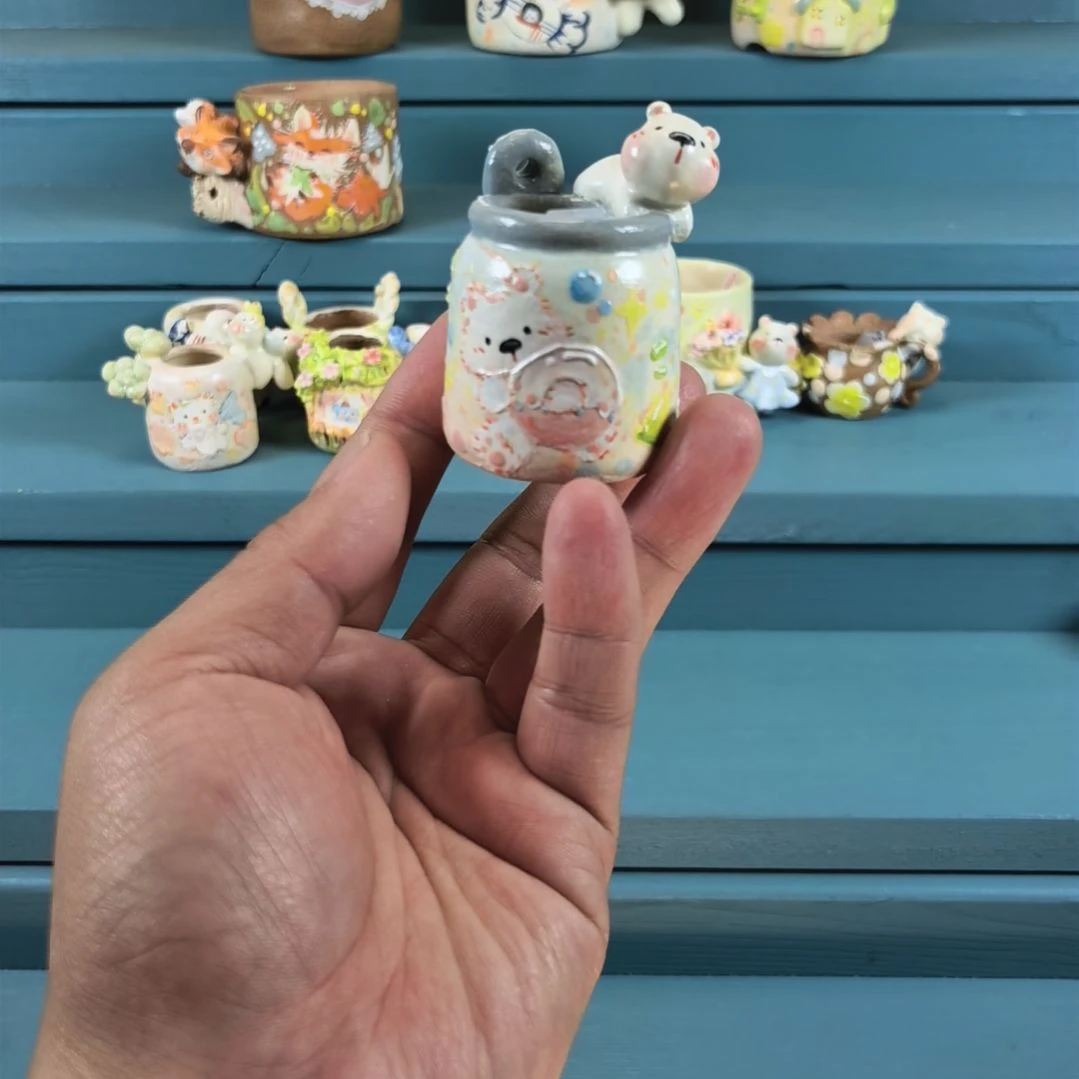 甜甜圈小熊 手绘多肉花盆