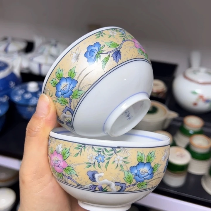 盖碗瓷器直播放漏中