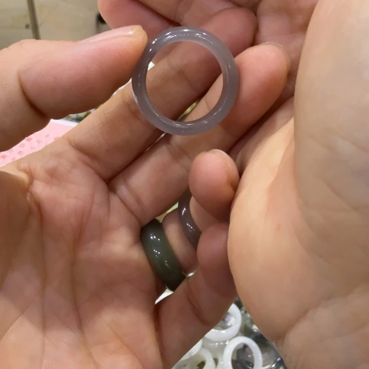 一***宝和田玉戒指未镶嵌