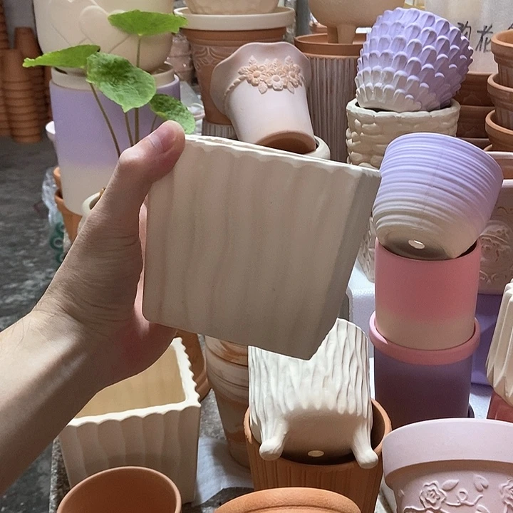 11×10白陶波浪方盆1个