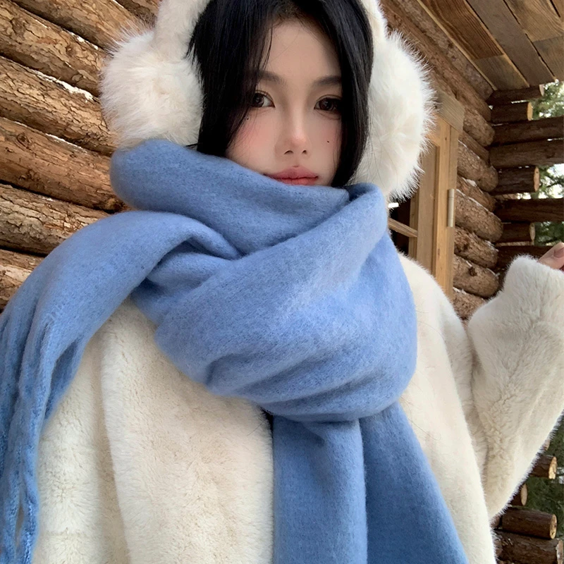 克莱因蓝色围巾女冬季韩系氛围感加厚保暖纯色防寒马海毛围脖披肩