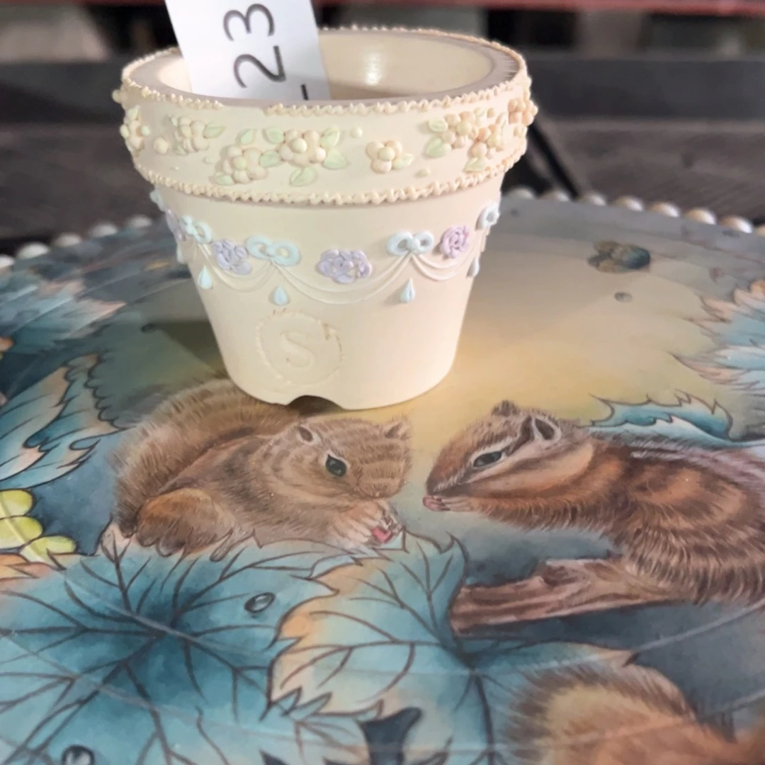 红陶班**～237花盆1个