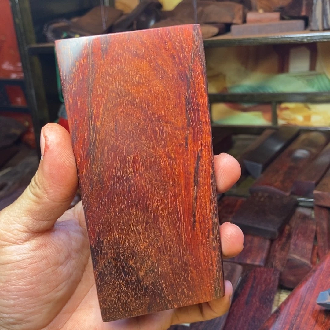 端景台紫檀木类满天星牌子