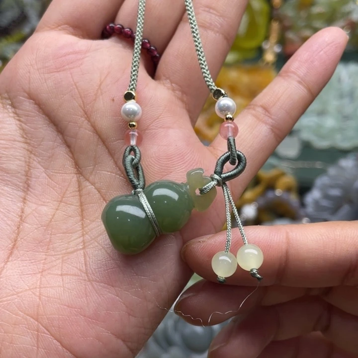 未镶嵌岫玉吊坠毛衣链锁骨链