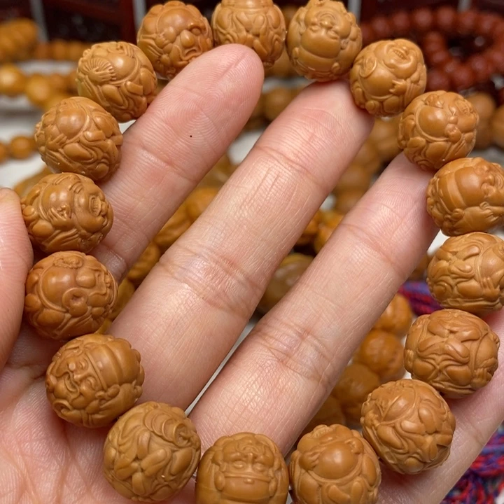 吊坠猴头核桃横财迷