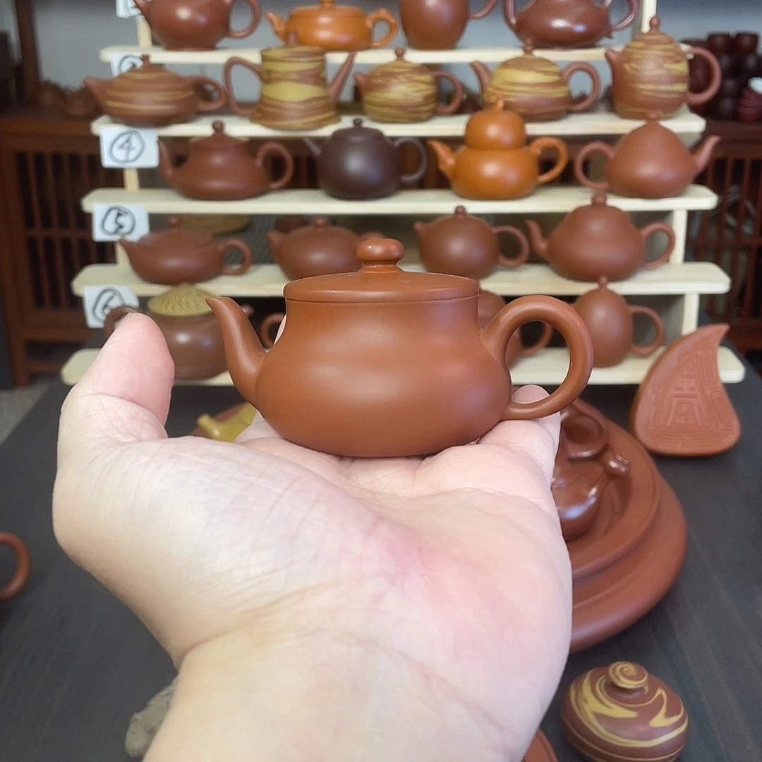 紫砂茶壶乡*人朱泥君德70cc