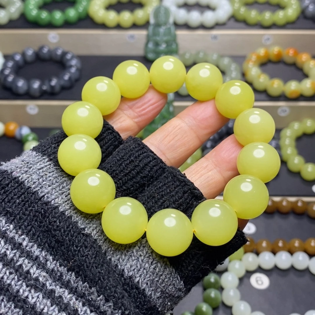 和田玉未镶嵌手串