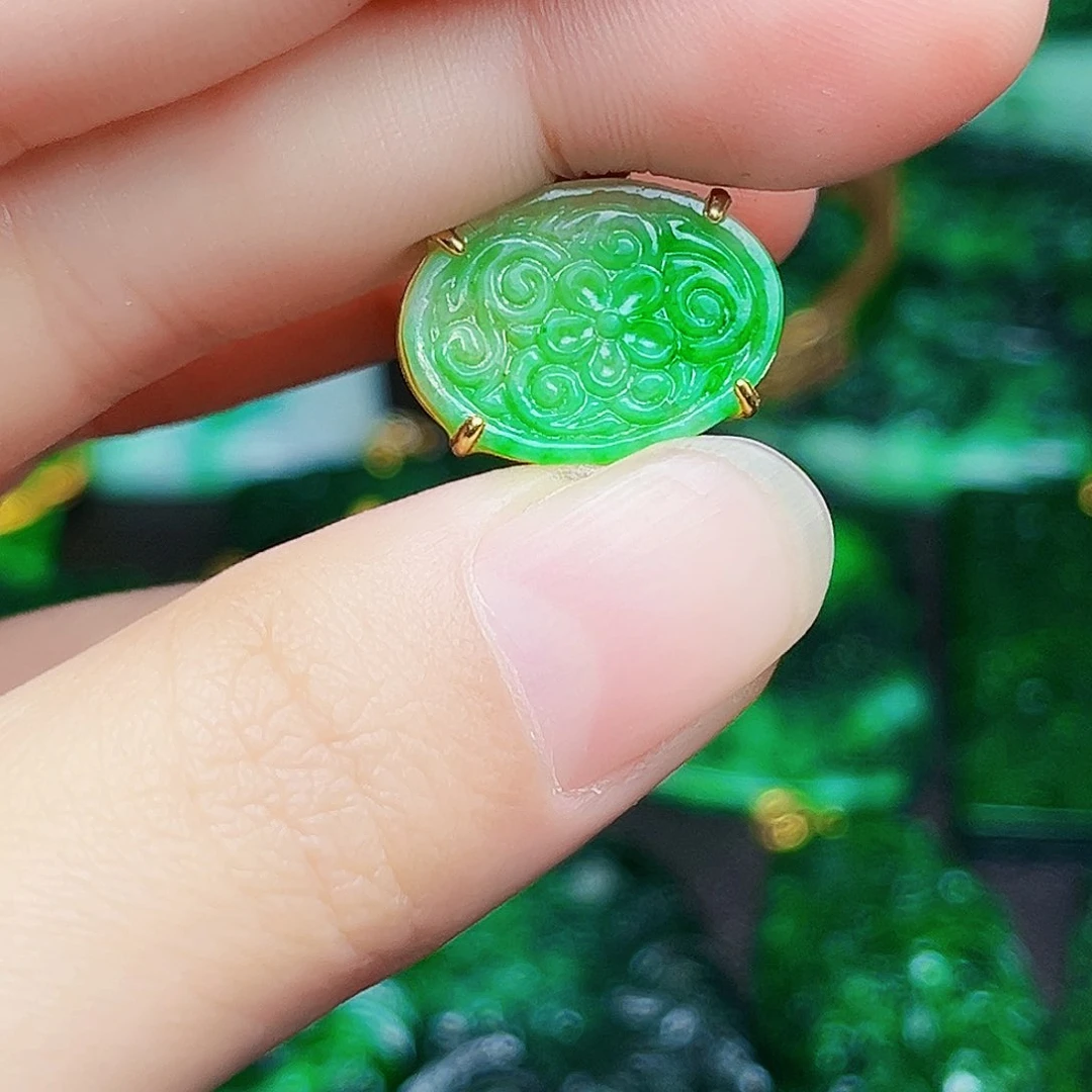 颈饰银S925镶嵌翡翠多样性