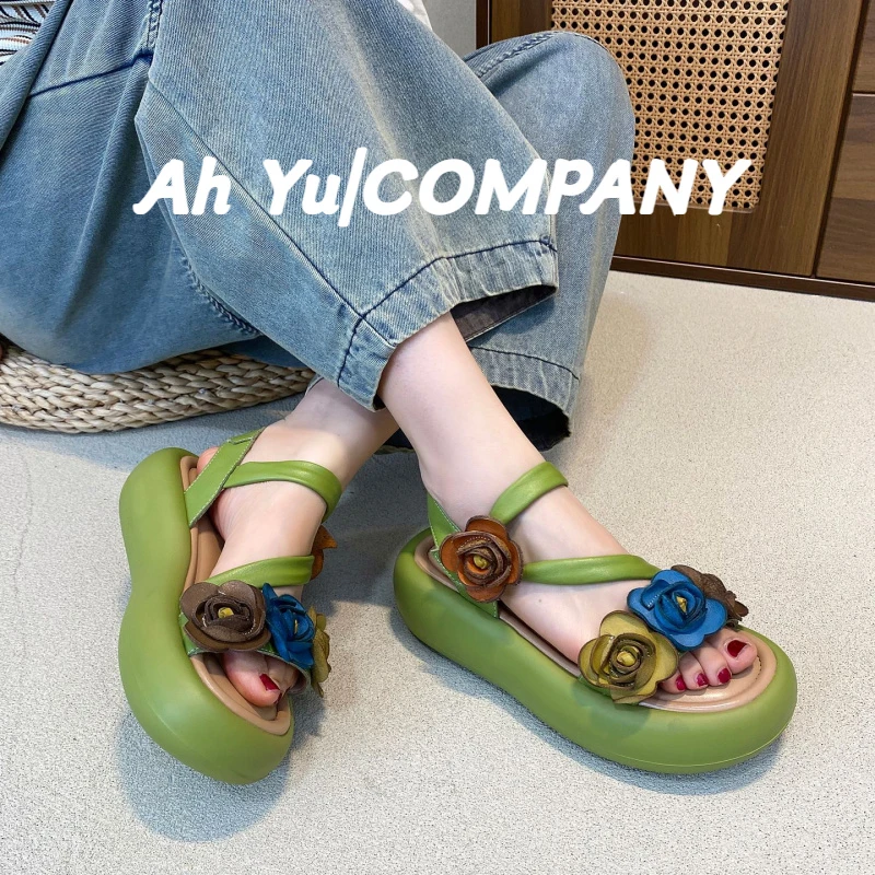 文艺复古撞色花朵松糕厚底真皮凉鞋女2025年夏季新款牛皮罗马凉鞋