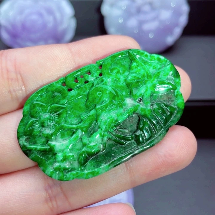 翡翠未镶嵌吊坠(不含链)