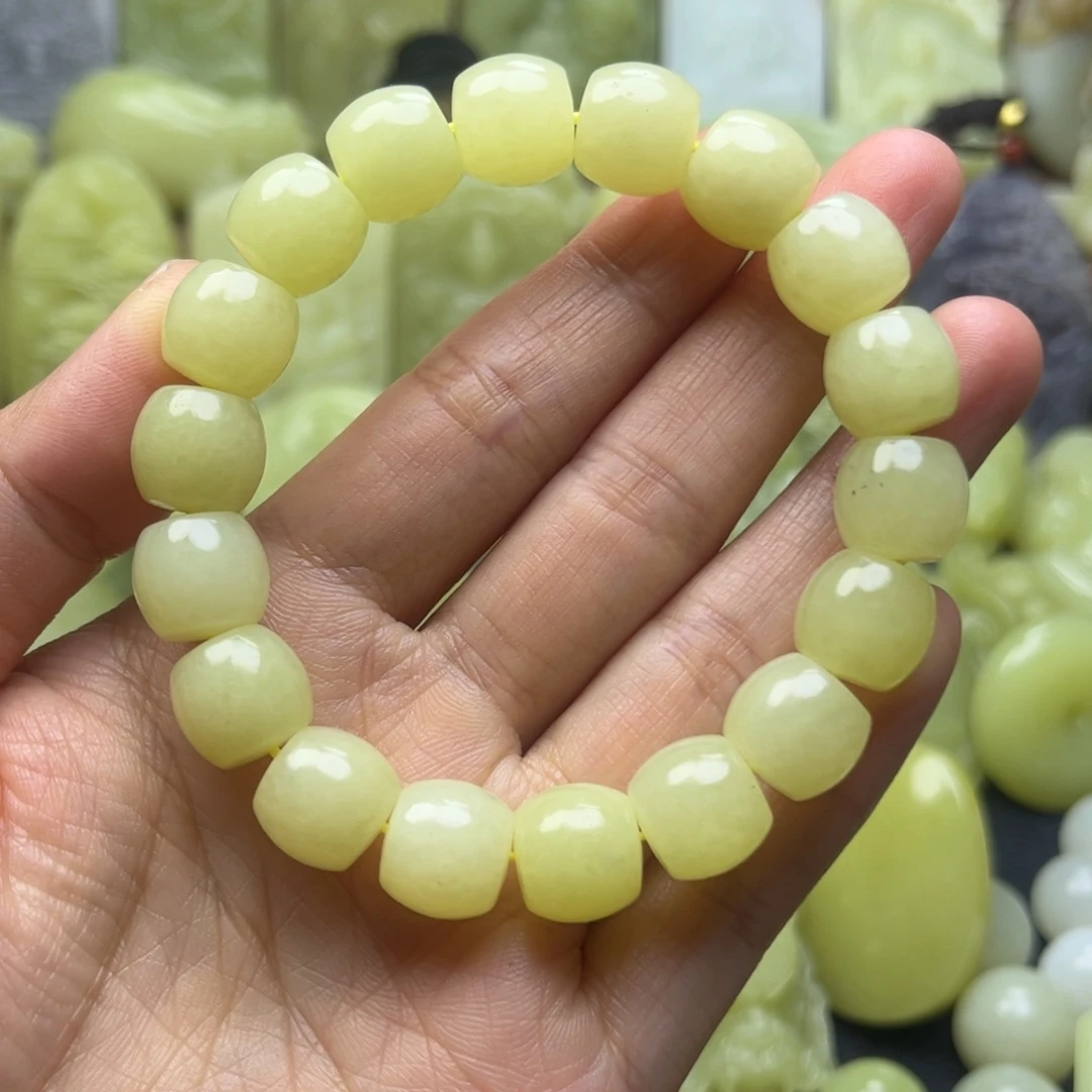 和田玉未镶嵌手链