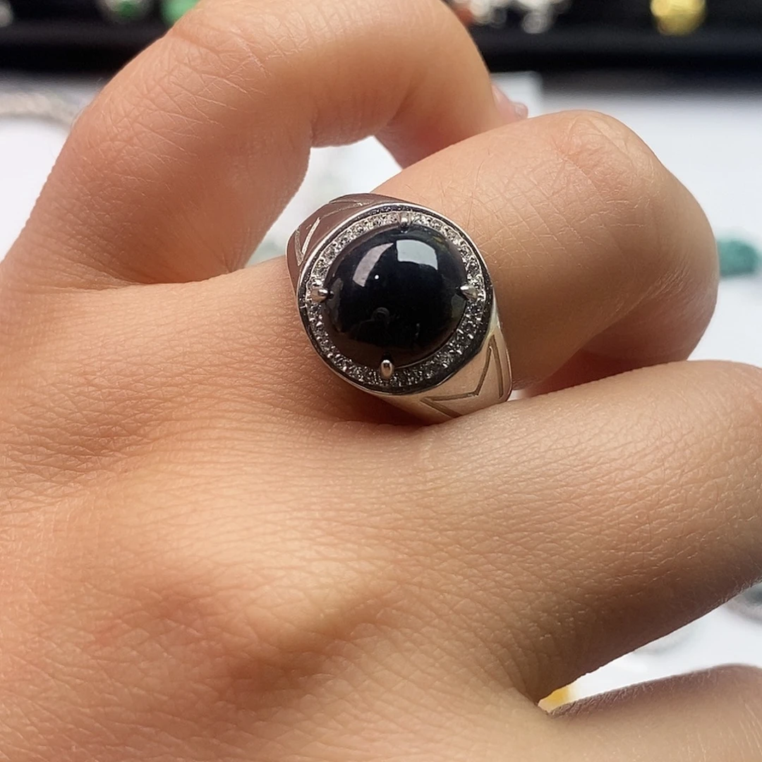 翡翠未镶嵌戒指翡翠