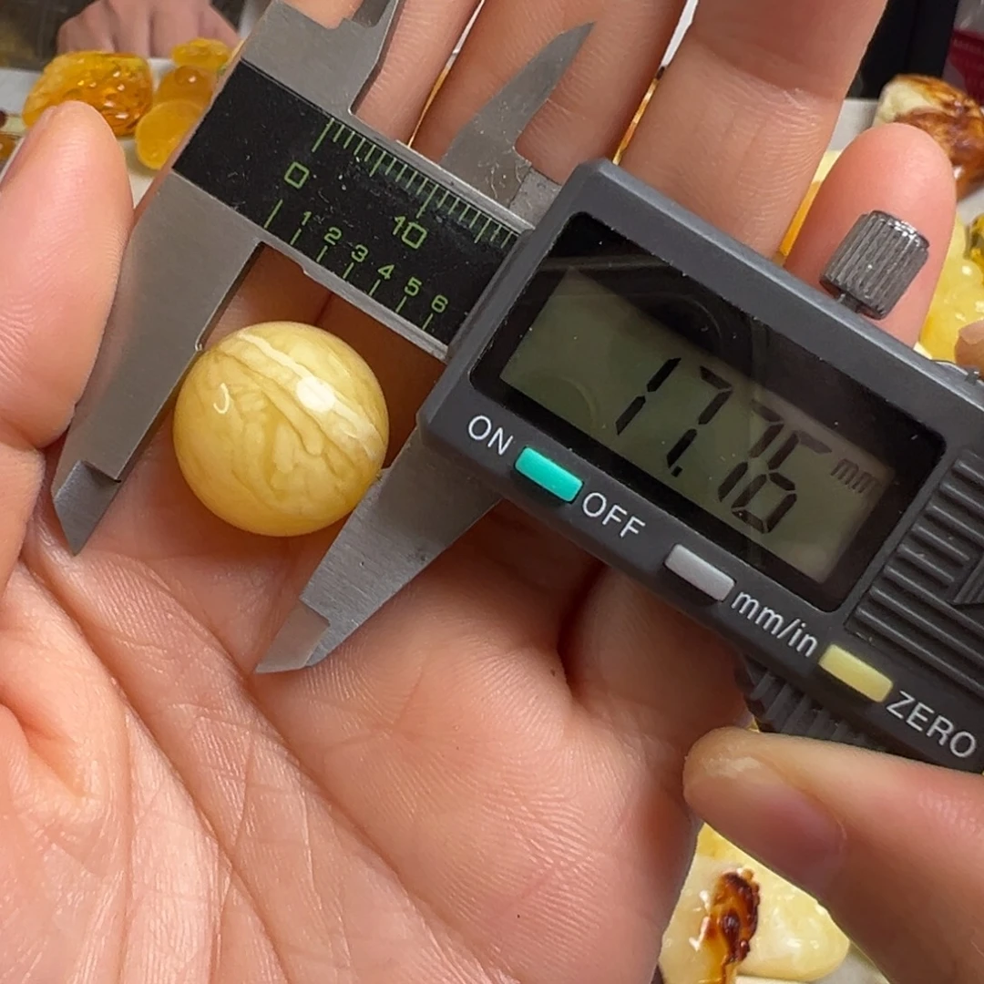 蜜蜡未镶嵌裸石蜜蜡